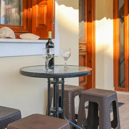 Antonia House Apartment Skiathos Town Exterior photo