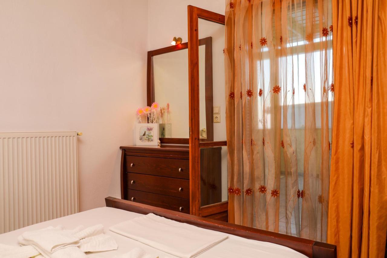 Antonia House Apartment Skiathos Town