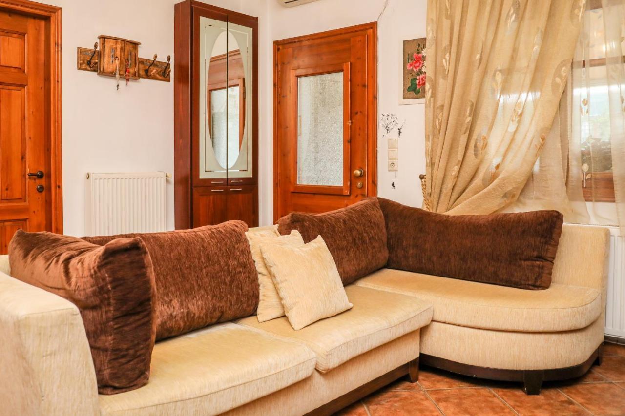 Antonia House Apartment